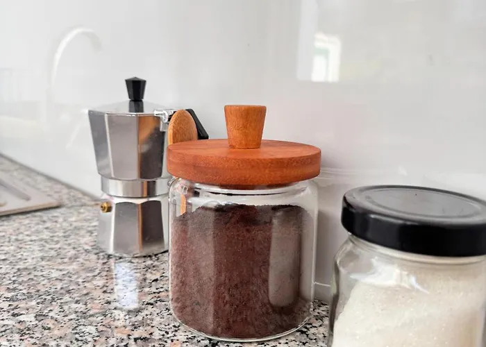 Apartment Avocado Balcony